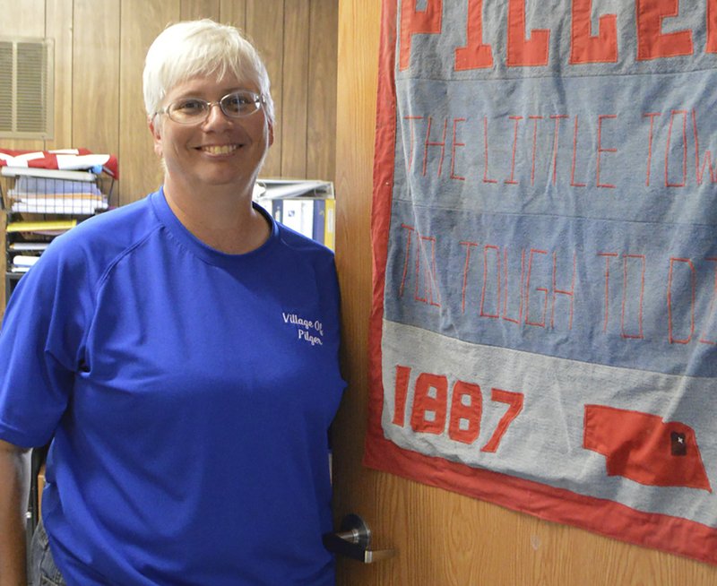 Clerk Praised for Work After Tornado Accused of Theft Omaha Daily Record